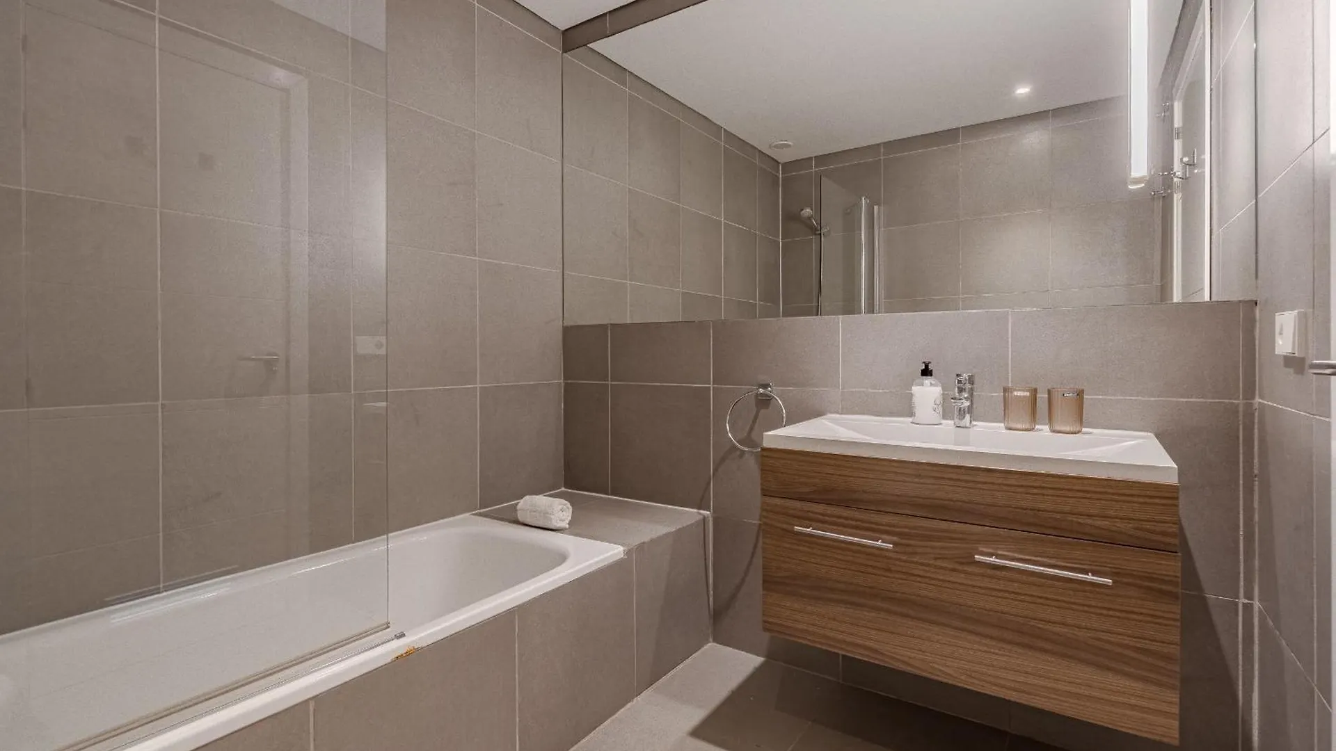 Villa Caterina, Luxury Villa With Heated Pool Ocean View In Adeje, Tenerife アデヘ