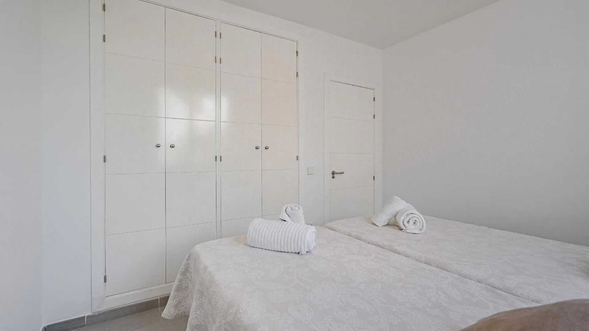 Villa Caterina, Luxury Villa With Heated Pool Ocean View In Adeje, Tenerife アデヘ 0*,